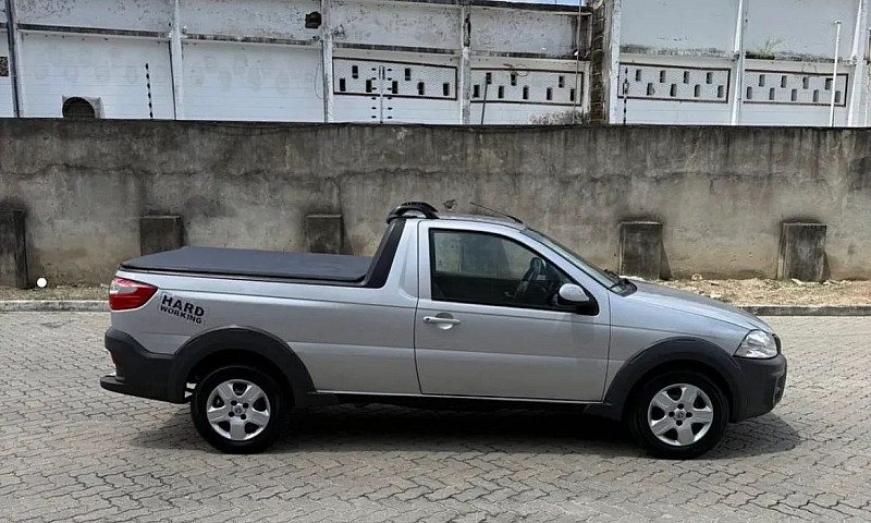 Fiat Strada Working ...