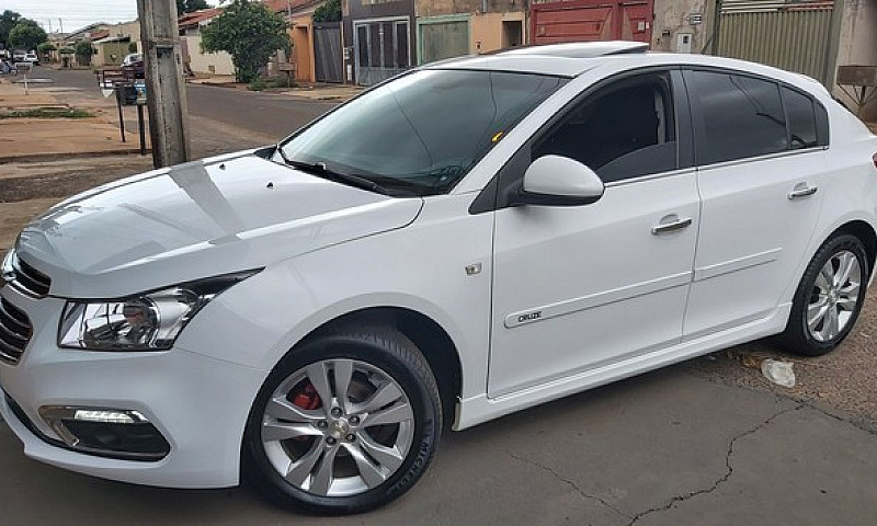 Cruzer Hatch Ltz 201...