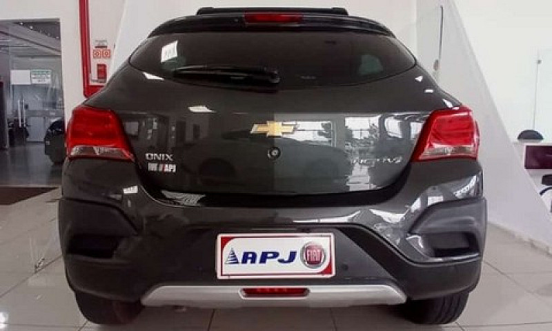 Chevrolet Onix Activ...