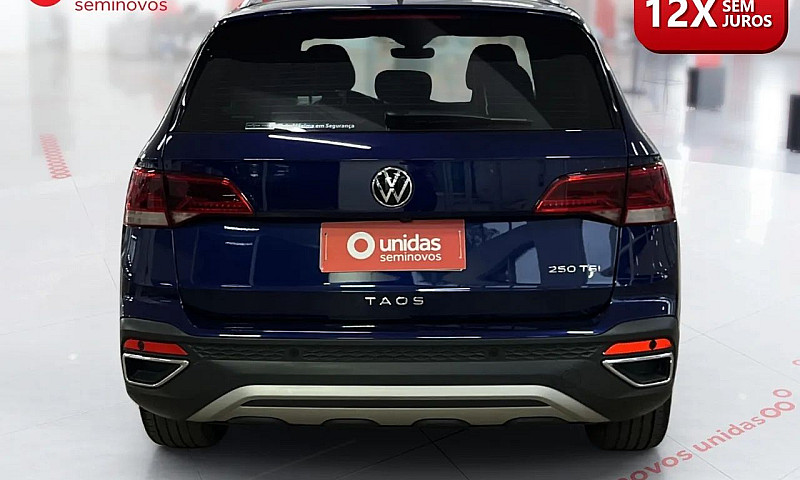 Volkswagen Taos High...