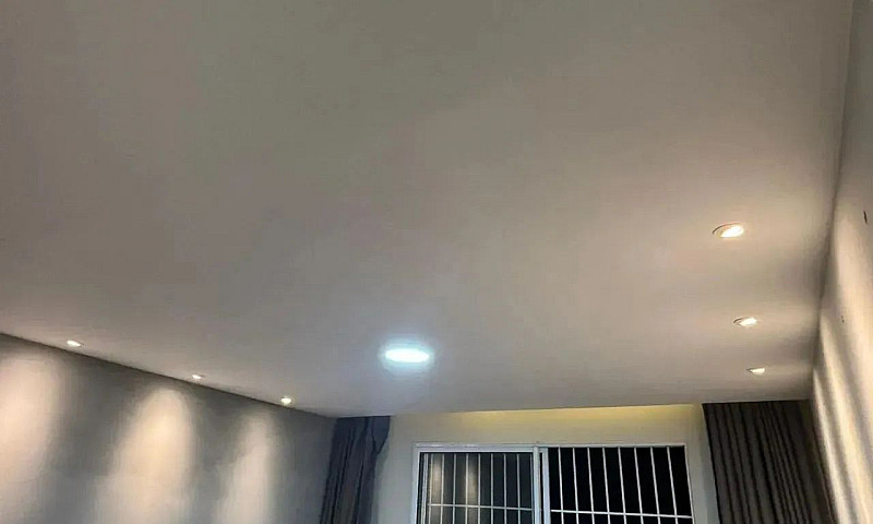 Imóvel Para Venda  E...