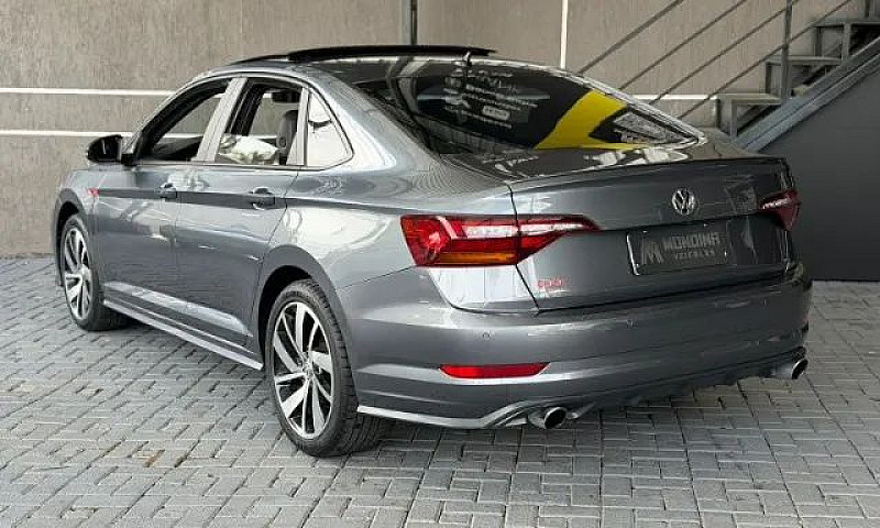 Volkswagen Jetta Gli...
