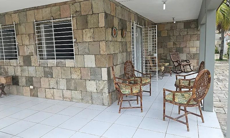 Casa De Praia, Mobil...