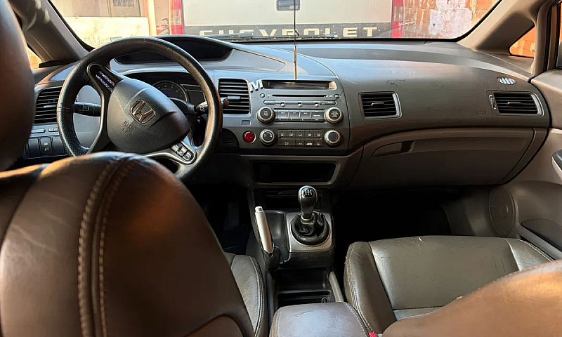 Honda Civic Sedan Lx...