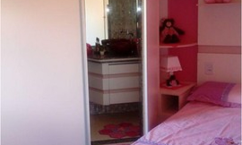 Vende-Se Casa 2 Anda...