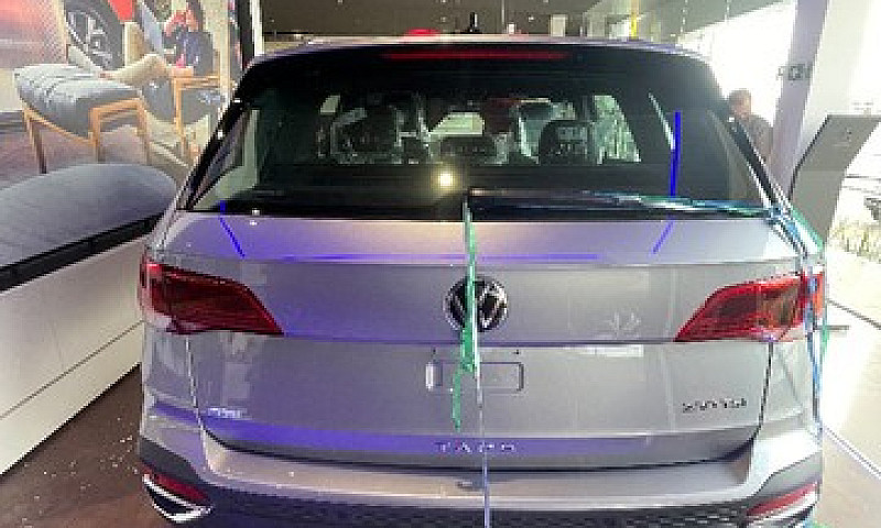 Vw Taos Highline 202...