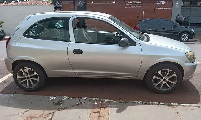 Chevrolet / Celta 1....
