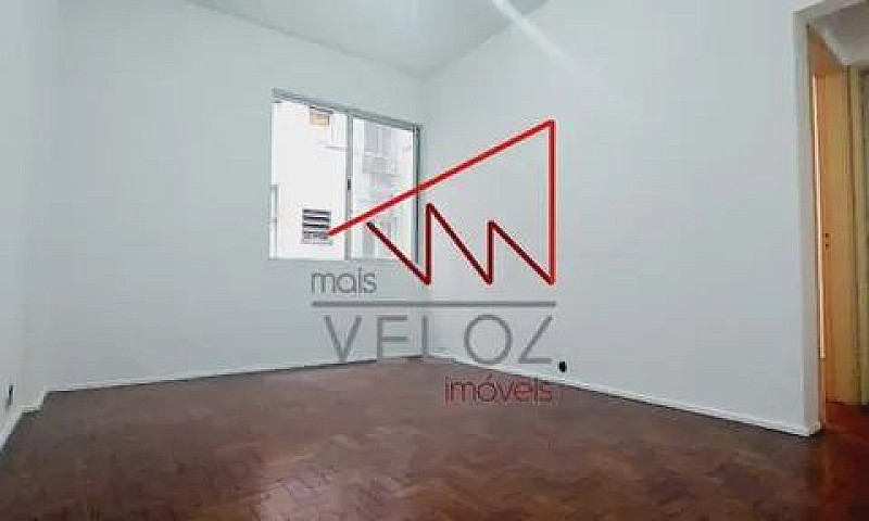 Apartamento-À Venda-...