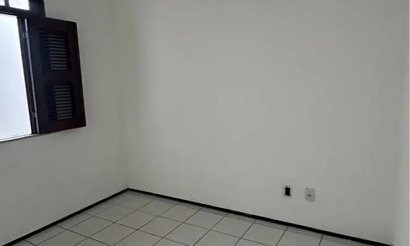 Casa Em Condomínio 2...