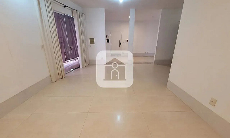 Apartamento Comercia...