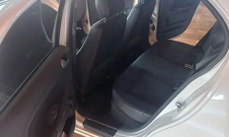 Volkswagen Gol Geraç...