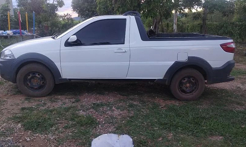 Fiat Strada Working ...