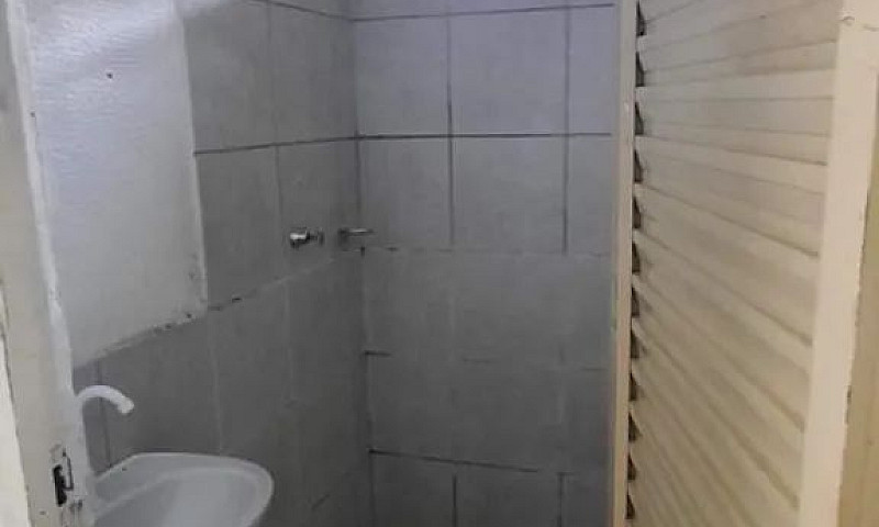 Casa À Venda- Reside...