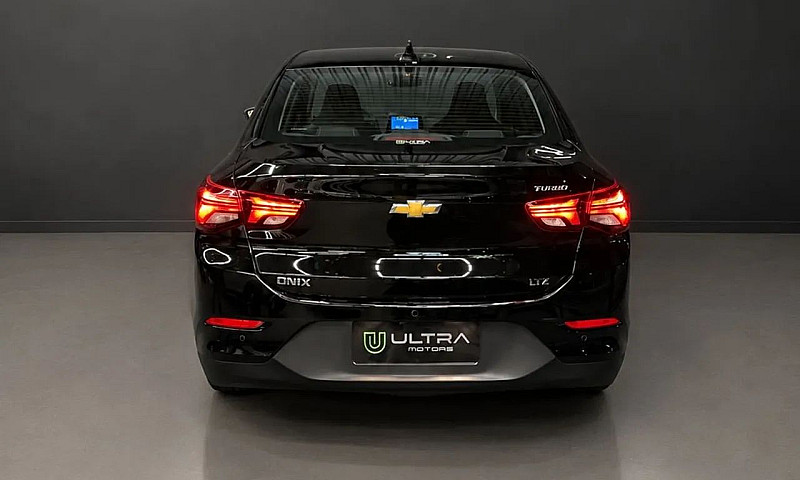 Chevrolet Onix Plus ...