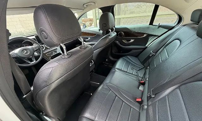 Mercedes-Benz C-180 ...