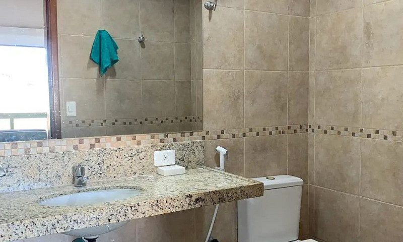 Muro Alto Residence:...