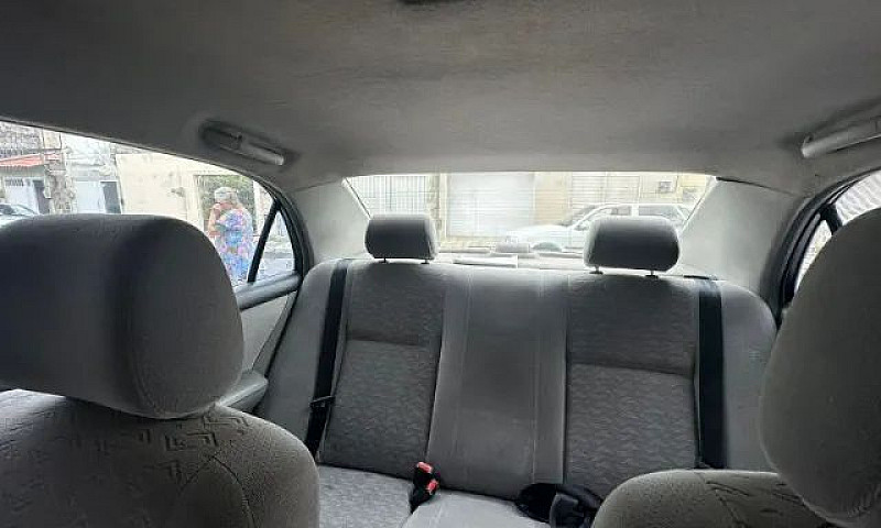 Toyota Corolla Xei 1...