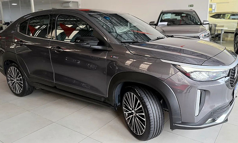 Fiat Fastback Limite...