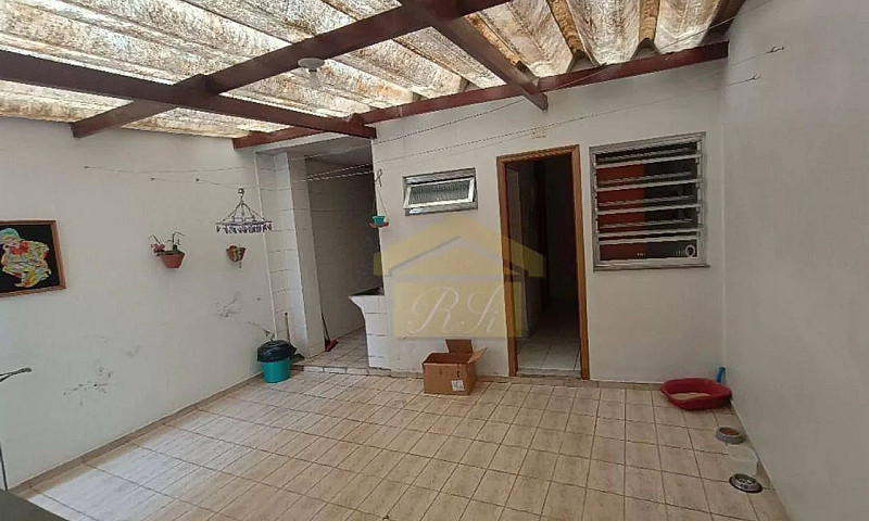 Casa Com 3 Dormitóri...