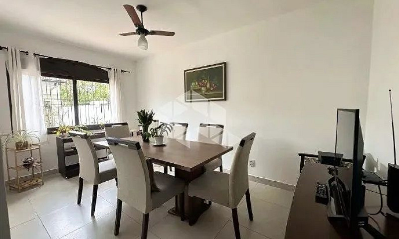 Casa 4 Dormitórios S...