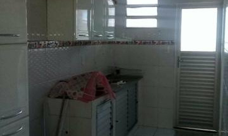 Vende - Se Uma Casa ...