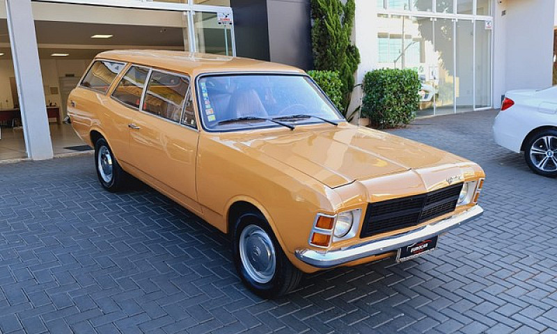 Gm - Chevrolet Carav...
