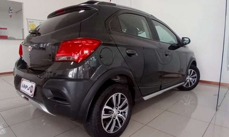 Chevrolet Onix Activ...