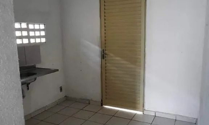 Casa À Venda- Reside...