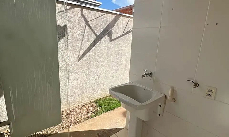 Casa No Condomínio R...