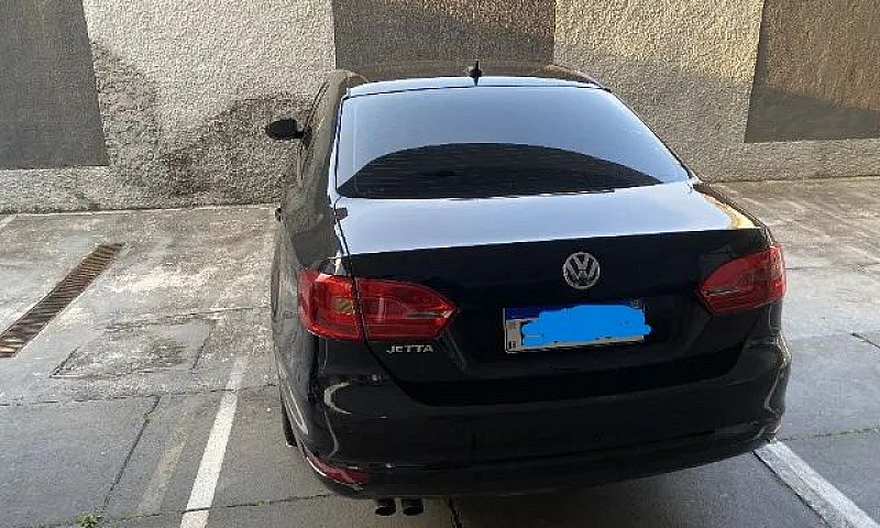 Volkswagen Jetta Com...