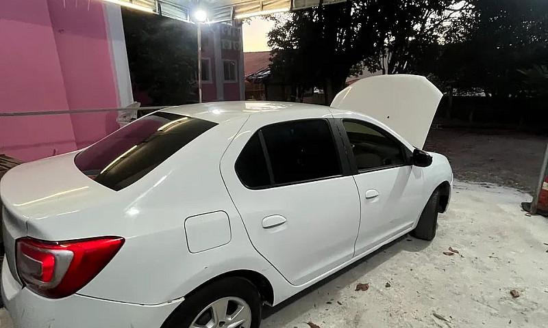 Renault Logan Dynami...