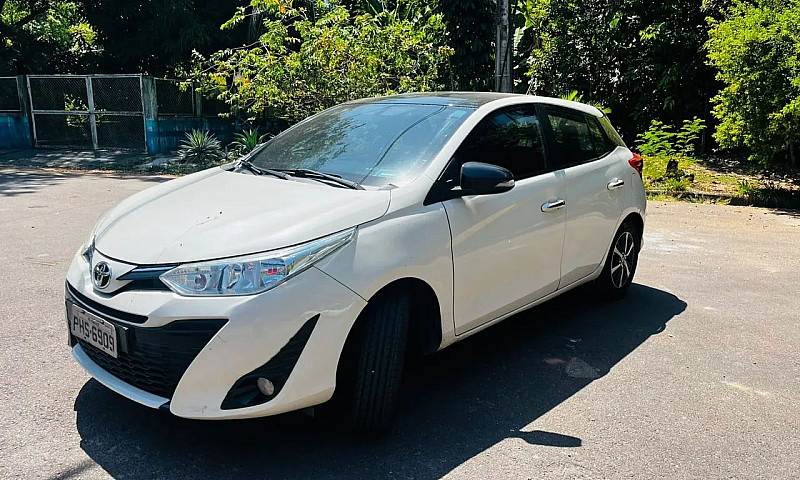 Toyota Yaris Xs 1.5 ...