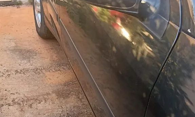 Ford Focus 1.6 S/Se/...