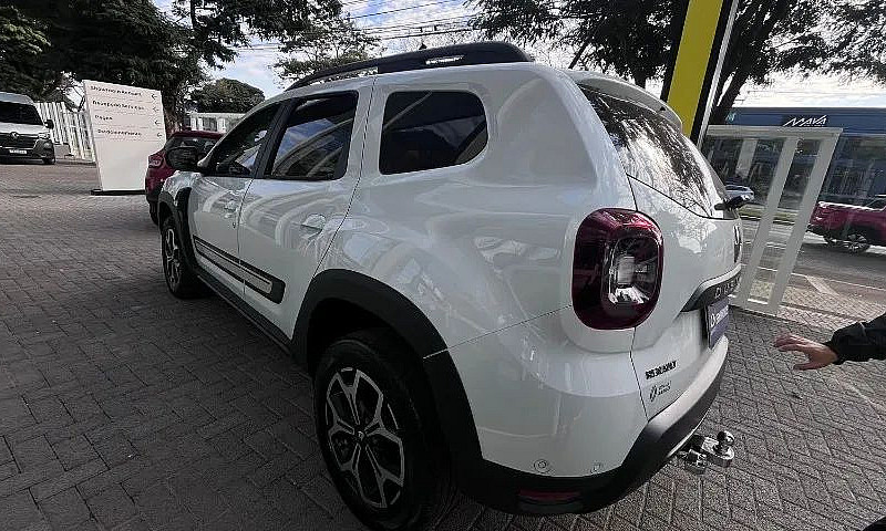 Renault Duster Iconi...