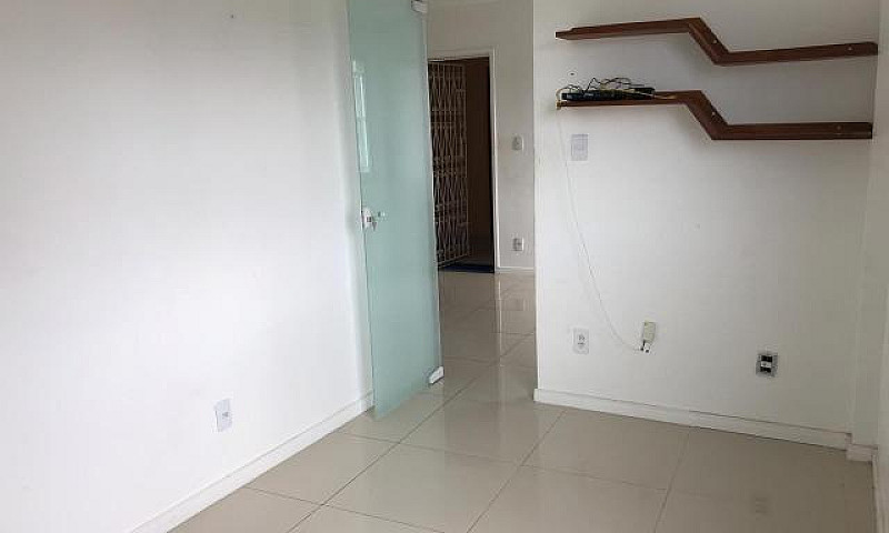 Apartamento 2/4...