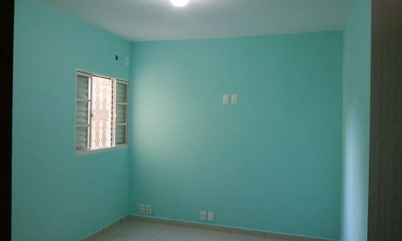 Casa Recém-Construíd...