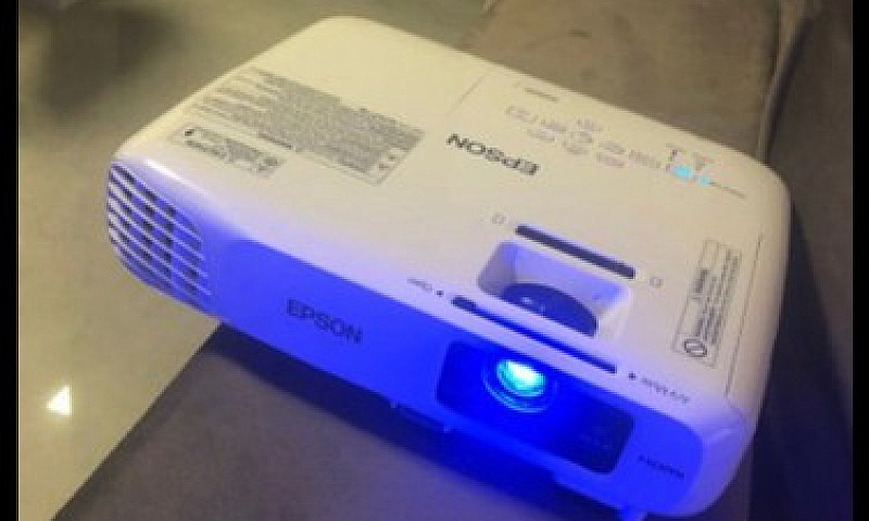 Projetor Epson Ex322...