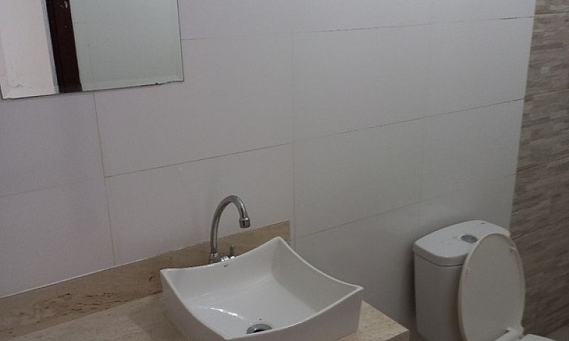 Alugo Apt 01 Com Gar...