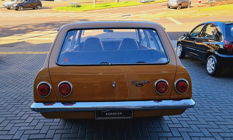 Gm - Chevrolet Carav...