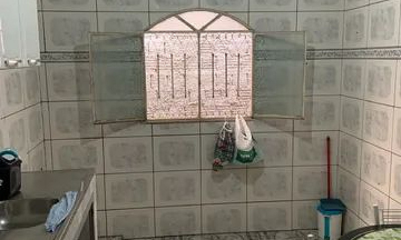 Excelente Casa Sobra...