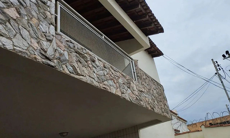 Casa Disponível Para...