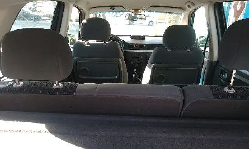 Meriva 1.8 Premium ...