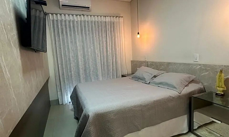 Vende-Se Sobrado Cen...
