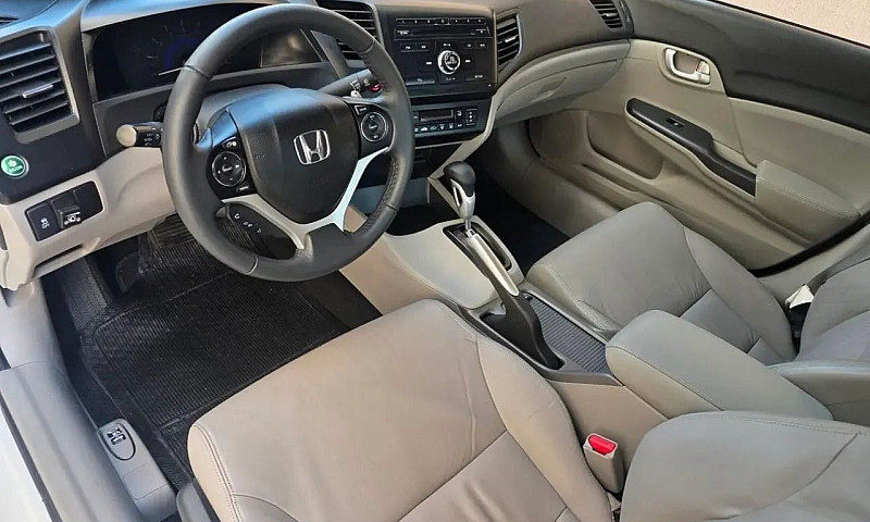 Honda Civic Sedan Lx...