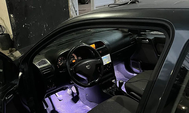 Chevrolet Astra Adva...