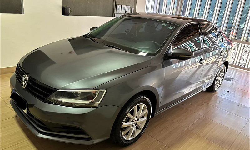Volkswagen Jetta Tre...