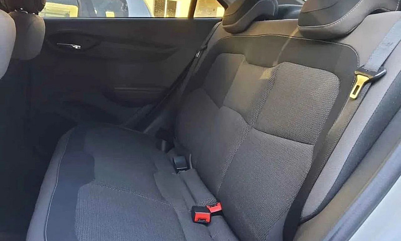 Chevrolet Prisma Sed...