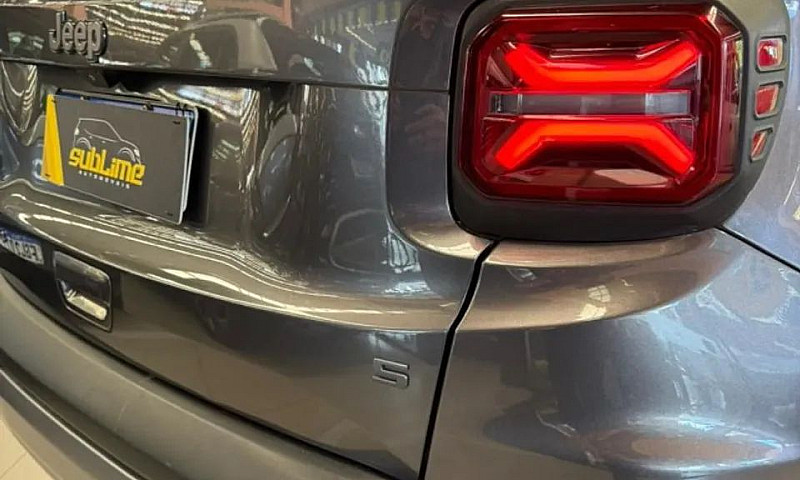 Jeep Renegade S T270...