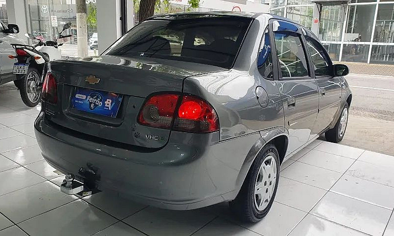 Chevrolet Classic Li...