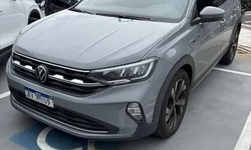 Volkswagen Nivus Hig...